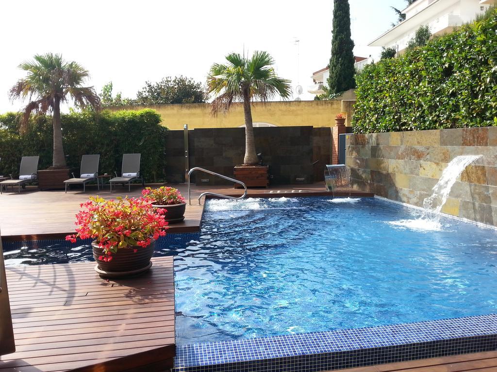 Montaltmar Hotel ซัมบีเซนซ์ เดอ มุนตาล ภายนอก รูปภาพ